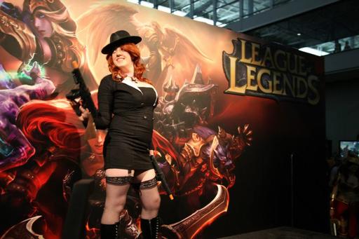 Лига Легенд - Косплей по LoL на PAX East 2012